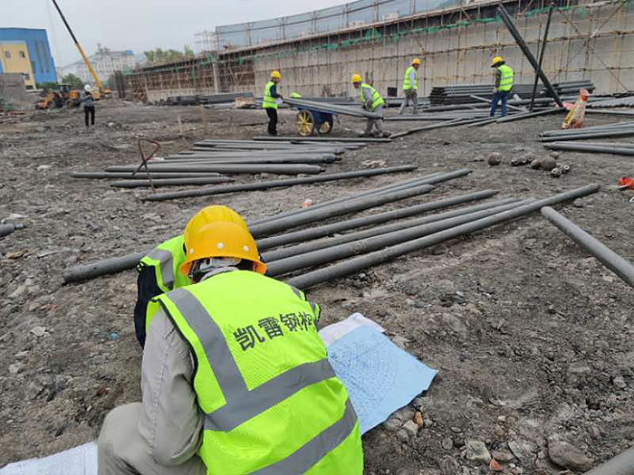 河间螺栓球网架结构